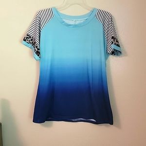Blue top w/cheetah print